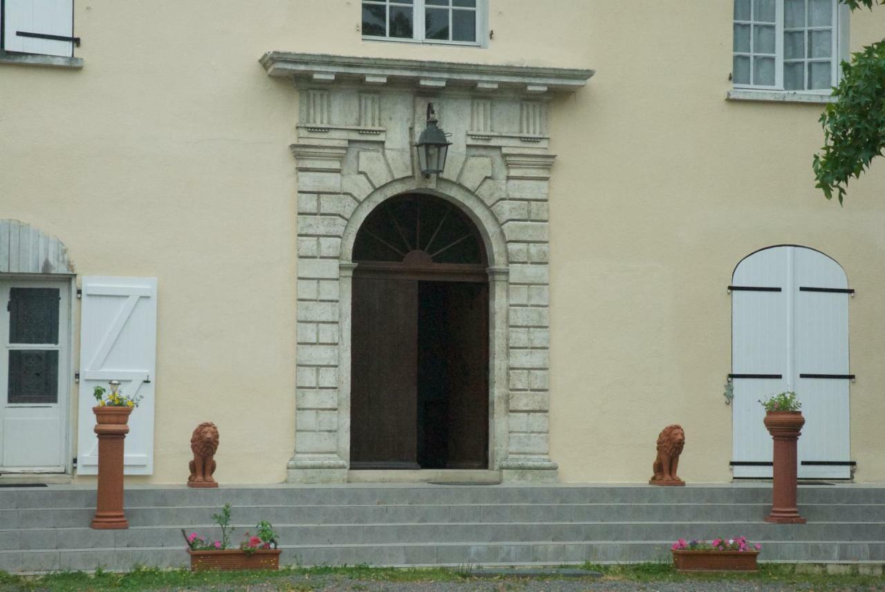 Le Clos Des Cedres B&B La Rochefoucauld Exterior foto